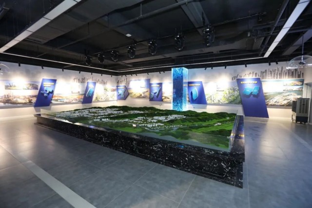 廣州展廳裝修設(shè)計公司如何做好工業(yè)園展廳設(shè)計