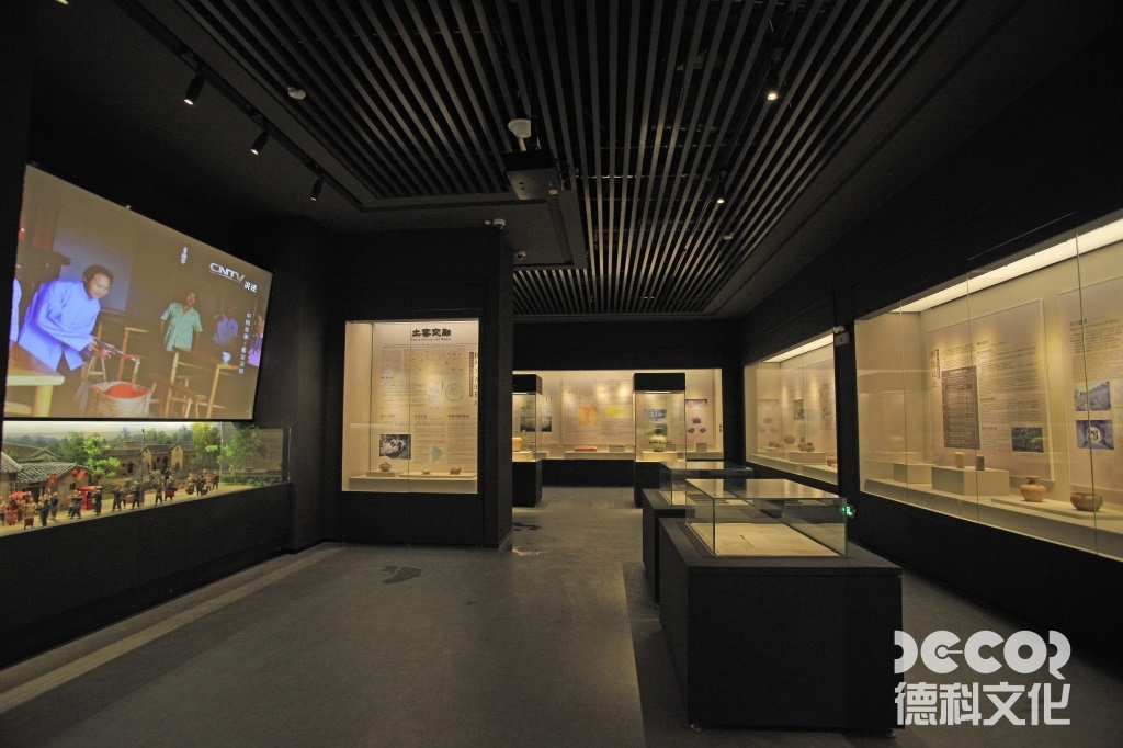 展館裝修公司是否會對施工現(xiàn)場進行封閉管理？